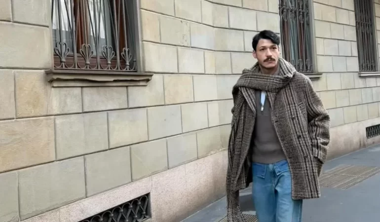 Kubilay Aka, Toynak Ayakkabı Modasını Milano Sokaklarında Yansıttı