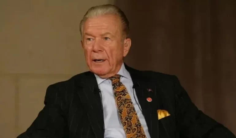 Uğur Dündar’ın Yeni Adresi Belli Oldu: Halk TV’ye Dönüyor!