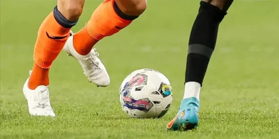 Bahis skandalında yeni gelişmeler: Futbolcular ve hakemler gözaltında