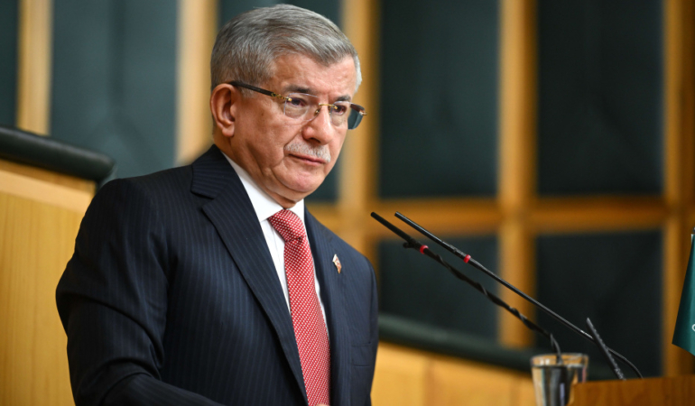 Siyaseti Sarsan Soruşturma! Ahmet Davutoğlu İfade Verdi