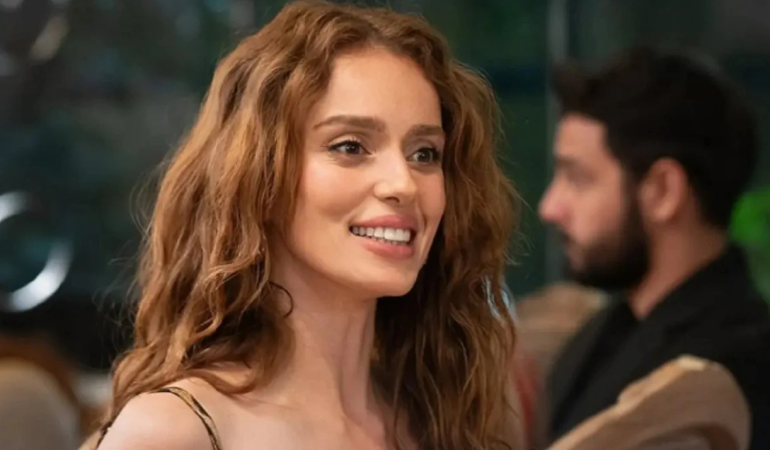 BESTEMSU ÖZDEMİR YENİ AŞKIYLA İLK KEZ GÖRÜNTÜLENDİ