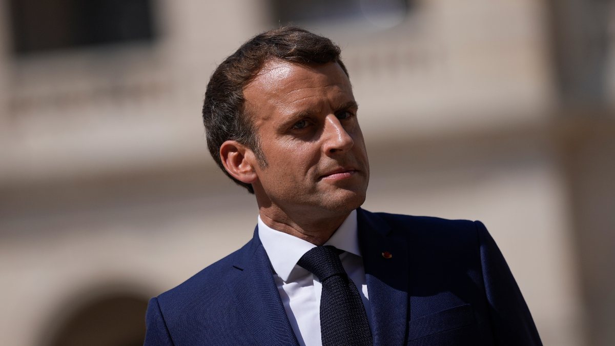 Emmanuel Macron, Pegasus casus yazılımı nedeniyle telefon değiştirdi