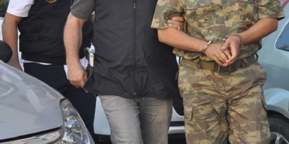 İSTANBUL VE İZMİR’DE FETÖ OPERASYONU: 176 ASKER HAKKINDA GÖZALTI KARARI
