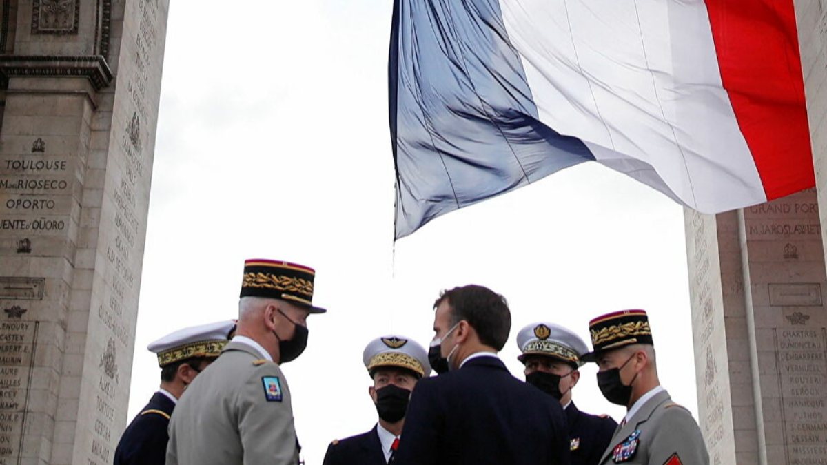 Fransa’da silah kaçakçılığına bulaşmış asker skandalı