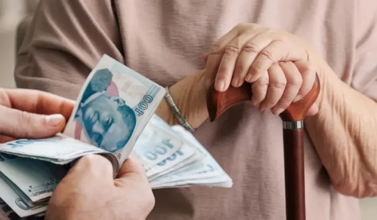 Emekliler için kritik gelişme: Merkez Bankası raporu zam sinyali verdi
