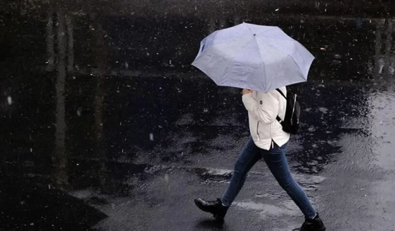 BAYRAMDA YAĞIŞLI HAVA ETKİLİ OLACAK