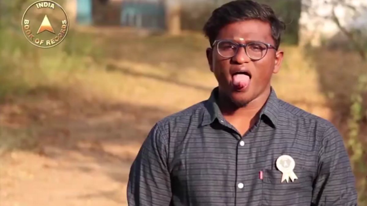 Hindistanlı öğrenci 10,8 cm’lik diliyle rekorlar kitabına girdi