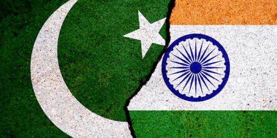 HİNDİSTAN VE PAKİSTAN ARASINDA GERİLİM TIRMANIYOR