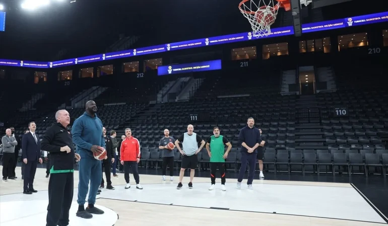 Erdoğan’dan Gençlere İlham: Shaquille O’Neal ile Buluşma