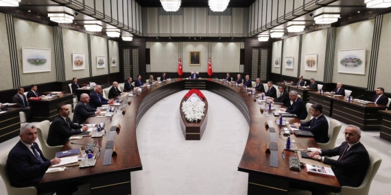 Kabine Beştepe’de Toplanıyor: En Düşük Emekli Maaşı İçin Gözler Kararlarda