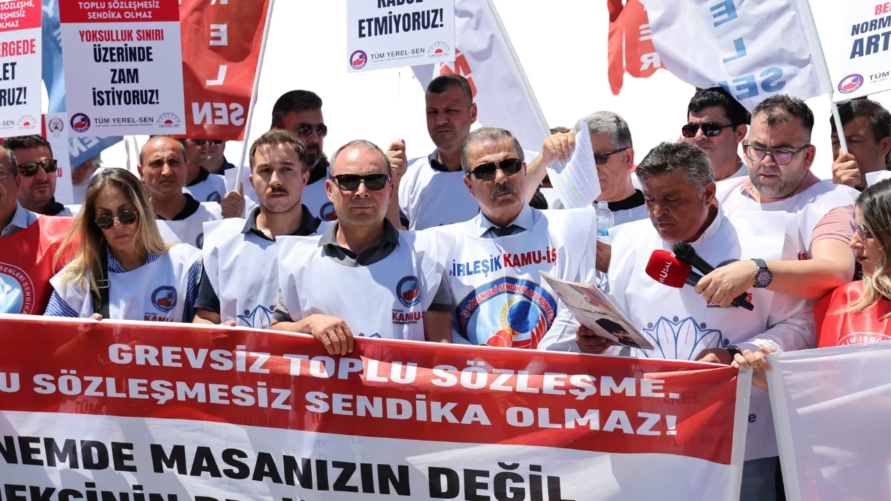 memur-zam-teklifine-sendikalardan-tepki-z5b7