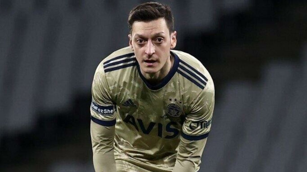 Mesut Özil: Taraftarın şampiyonluk beklentisini karşılayacağız