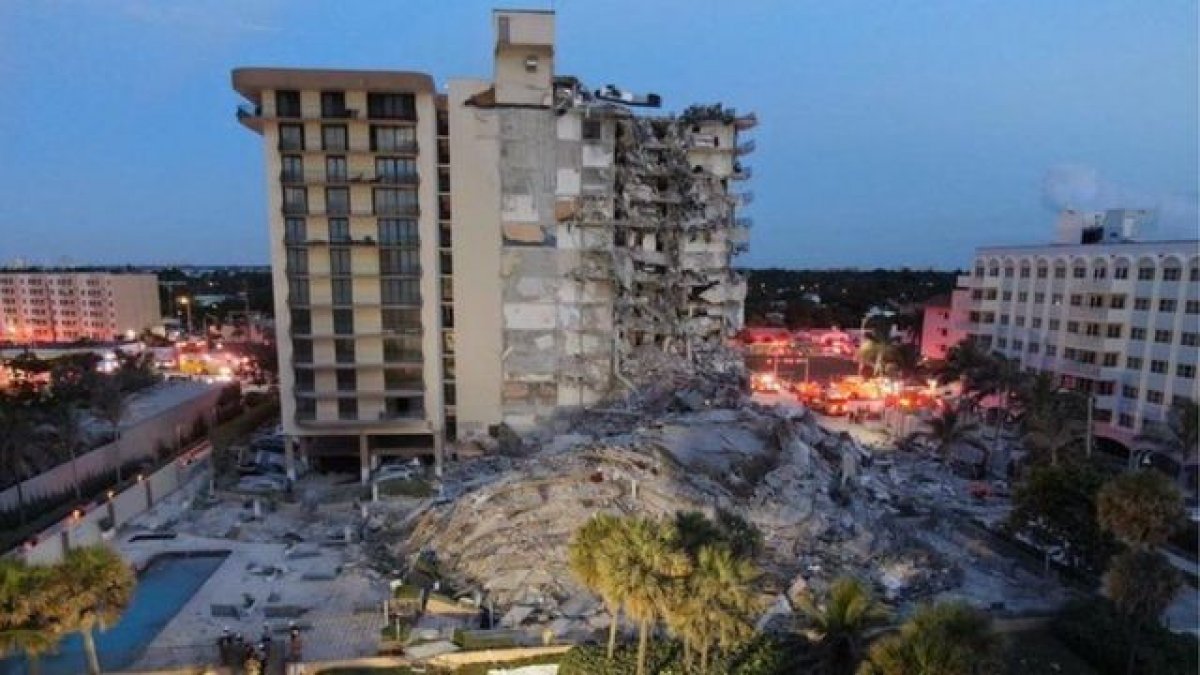 Miami’de çöken 13 katlı binada ölü sayısı 60’a çıktı
