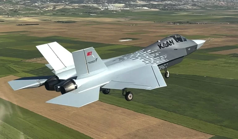 KAAN SAVAŞ UÇAĞINDA GERİ SAYIM: YENİ PROTOTİPLER YIL SONUNDA GÖKYÜZÜNDE!