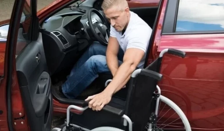 Engelliler İçin ÖTV Müjdesi: Danıştay 10 Yıllık Bekleme Şartını Durdurdu, Binlerce Hak Yeniden Açıldı