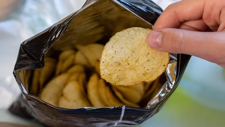 Marketlerden Toplanan 2 Popüler Cips İçin Alarm: Kesinlikle Tüketmeyin