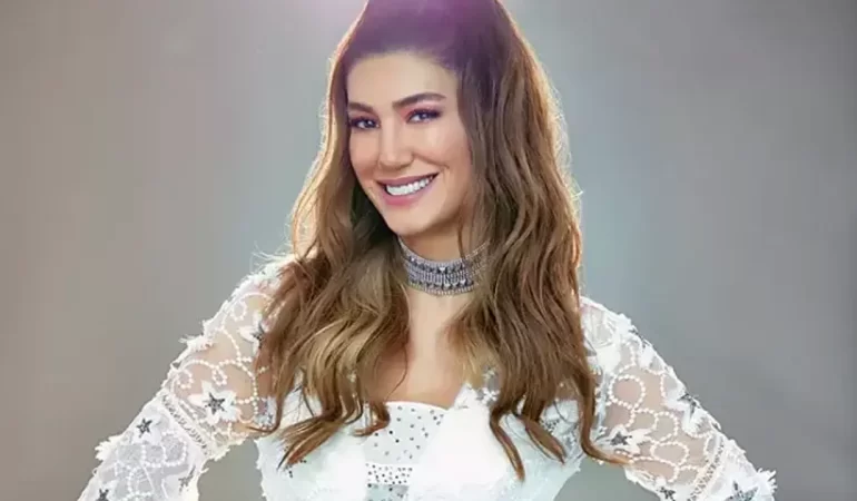 NADİDE SULTAN’IN AYAKKABISININ TOPUĞU MAZGALA SIKIŞTI