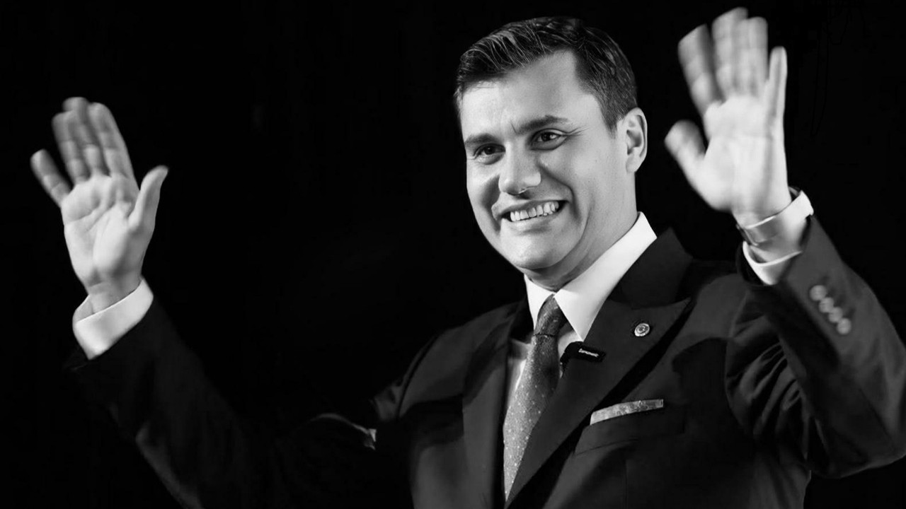 siyasilerden-ferdi-zeyrek-icin-bassagligi-mesajlari-ebgj
