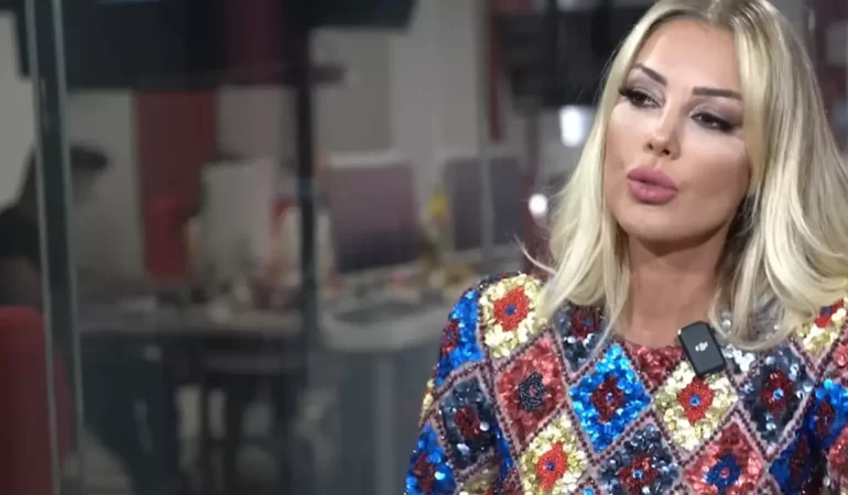 Petek Dinçöz’den Sert Konuştu ki: “Canlı Yayın Açarsam Kimse Sokağa Çıkamaz”