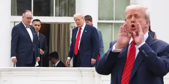 ABD BAŞKANI TRUMP BEYAZ SARAY’IN ÇATISINDA GÖRÜNTÜLENDİ!