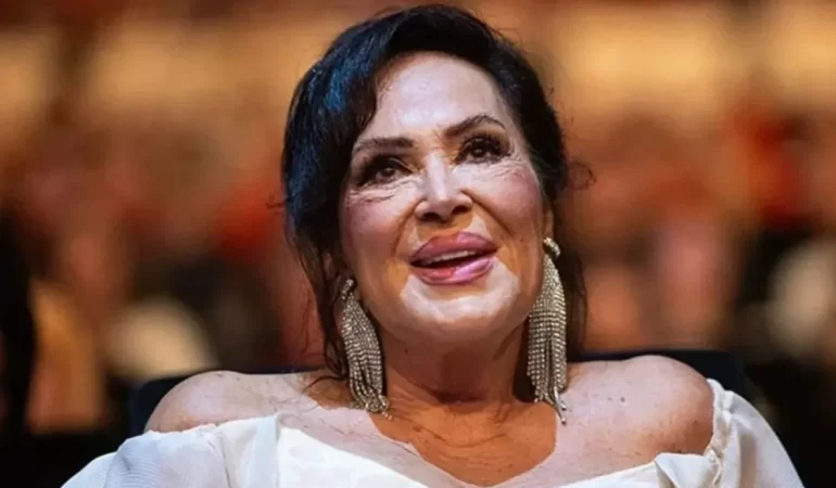 TÜRKAN ŞORAY’DAN SAMİMİ İTİRAF: “BENİ OYUNCULUKTAN SOĞUTTULAR”