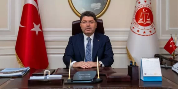 KAMU KURUMLARINA SAHTE İMZA İLE SIZANLARA OPERASYON!